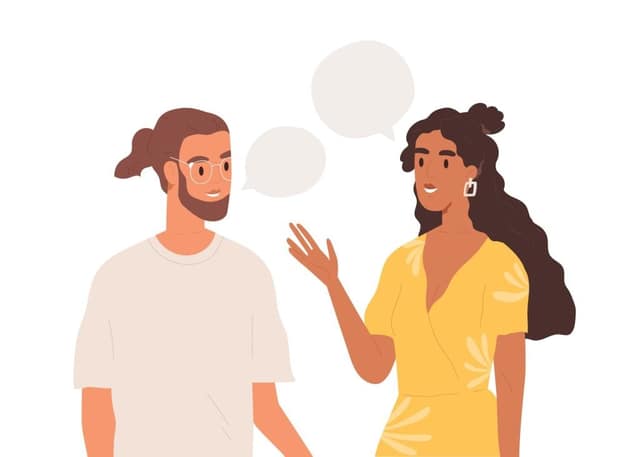 Jeune couple qui discute
